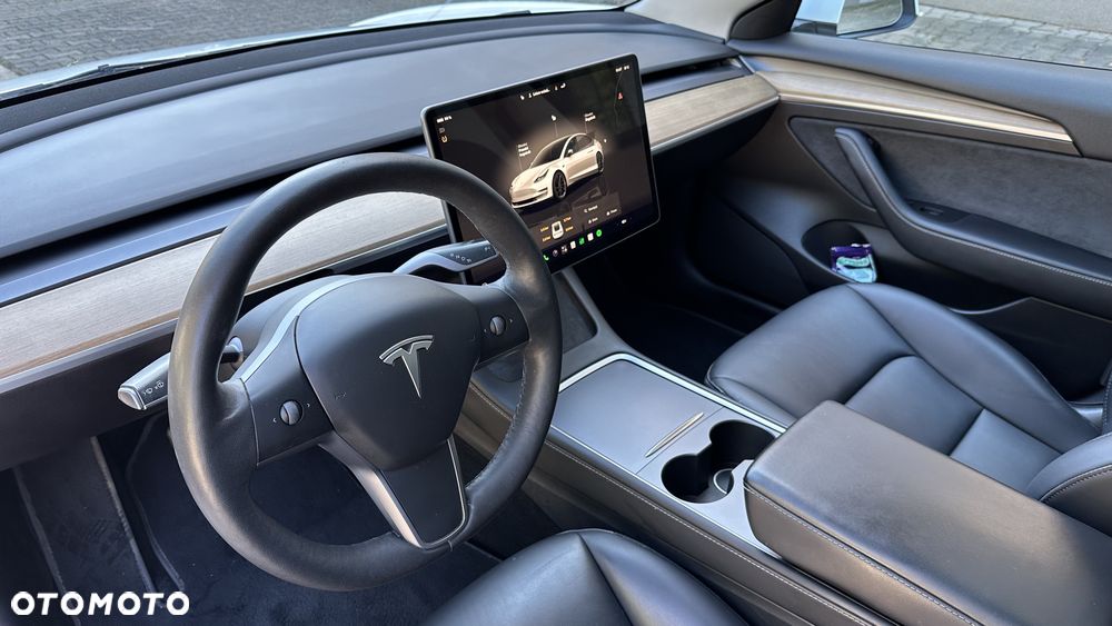 Tesla Model 3 Standard Hinterradantrieb - 6
