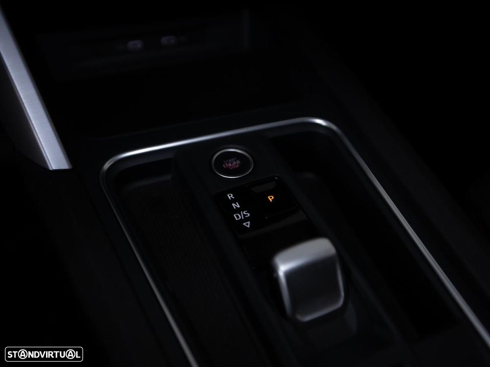 SEAT Leon ST 2.0 TDI FR DSG - 19