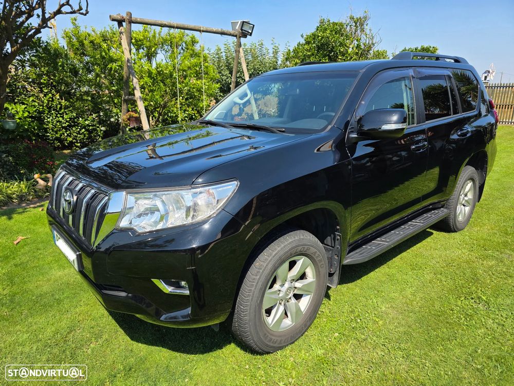 Toyota Land Cruiser Prado - 1