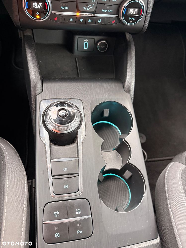 Ford Focus 1.0 EcoBoost Gold X ASS PowerShift - 11