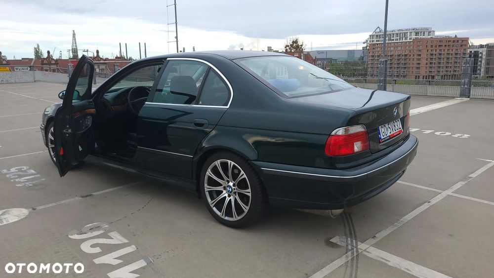 BMW Seria 5 - 1