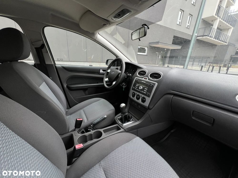 Ford Focus - 7
