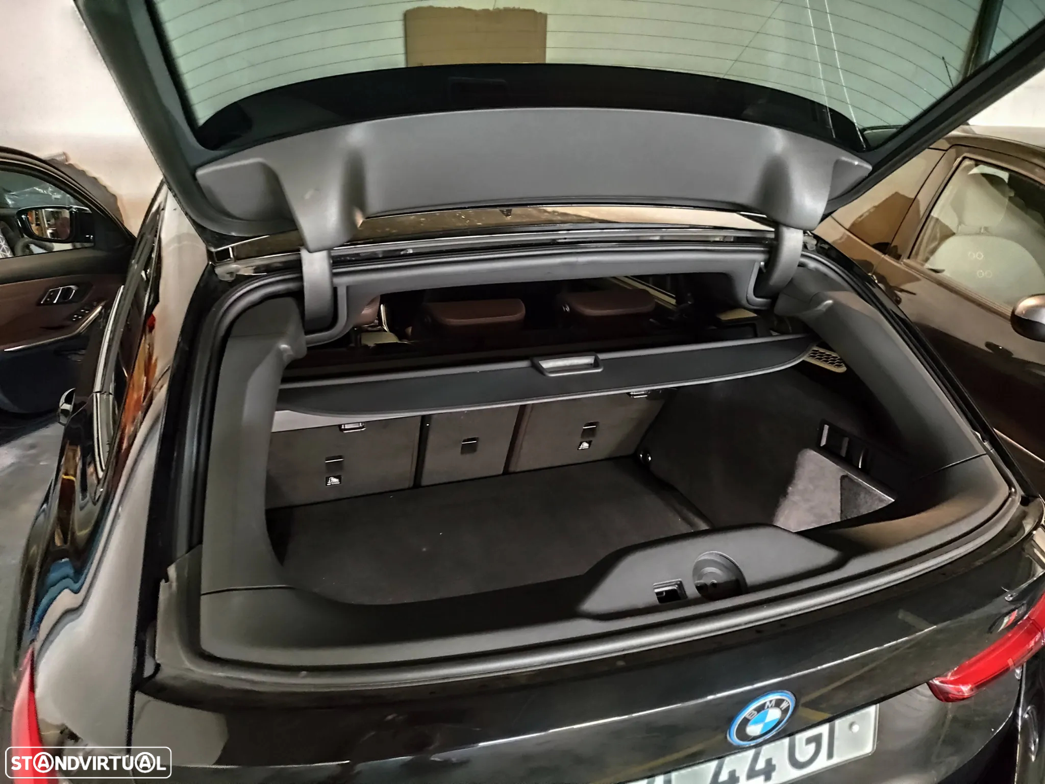 BMW 320 e Touring Aut. M Sport - 18