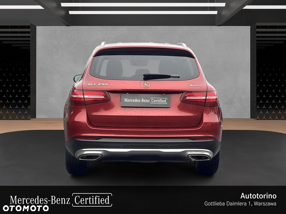 Mercedes-Benz GLC - 4