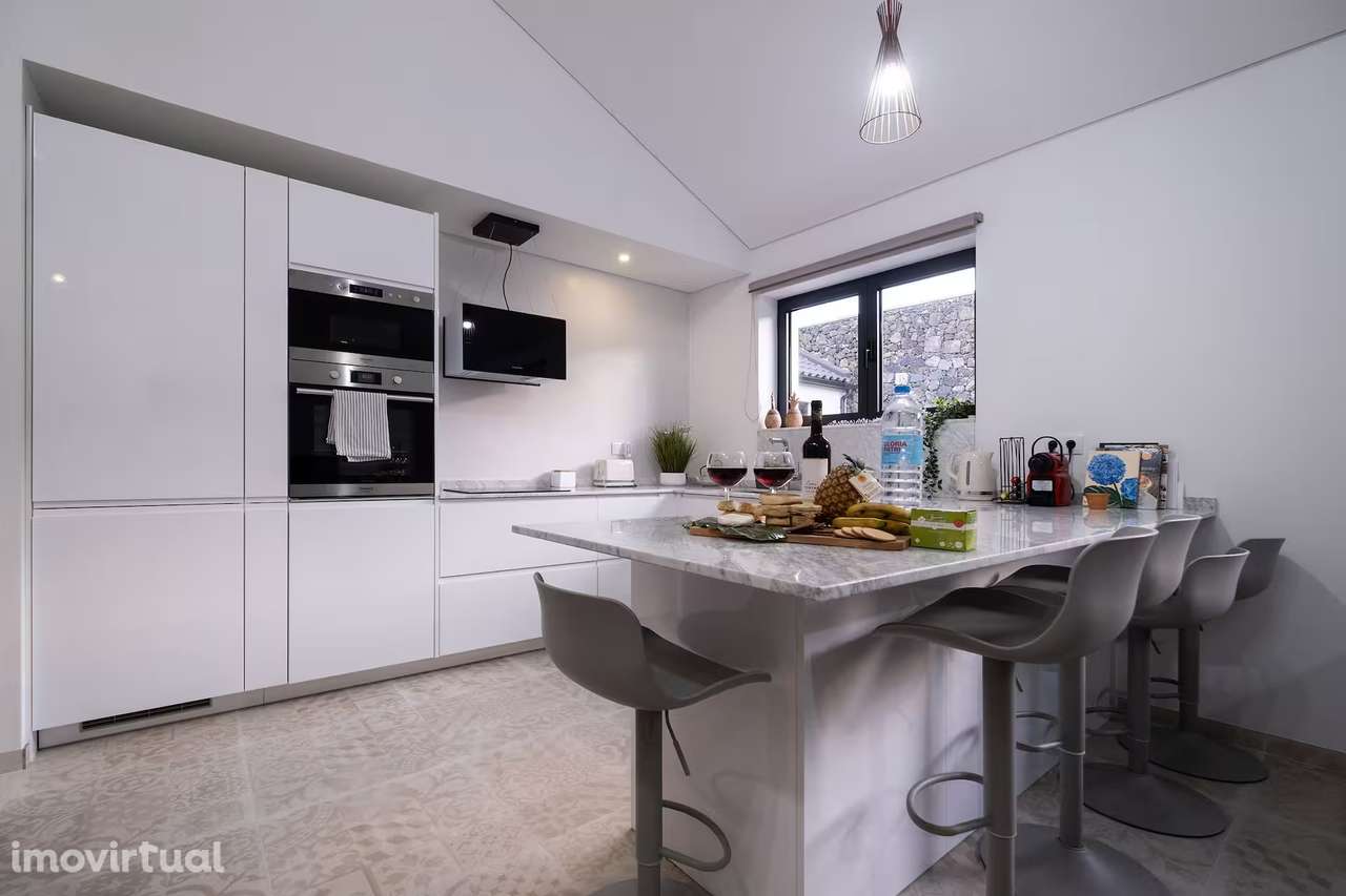 Refúgio de Luxo e Investimento de Alta Performance em São Miguel - Grande imagem: 4/36