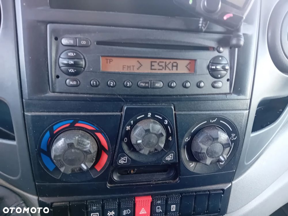 Iveco Daily Kamper - 28
