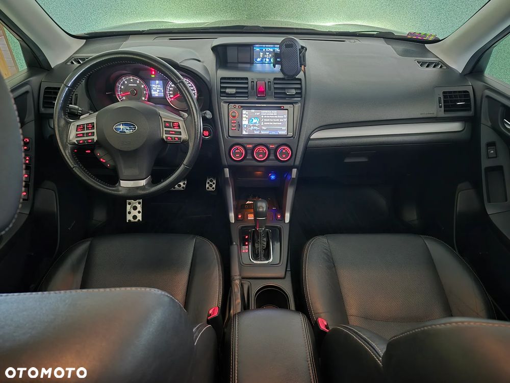Subaru Forester 2.0XT Platinum Lineartronic - 8