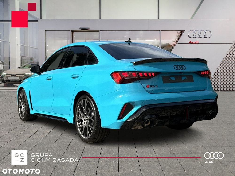 Audi RS3 Limousine - 4