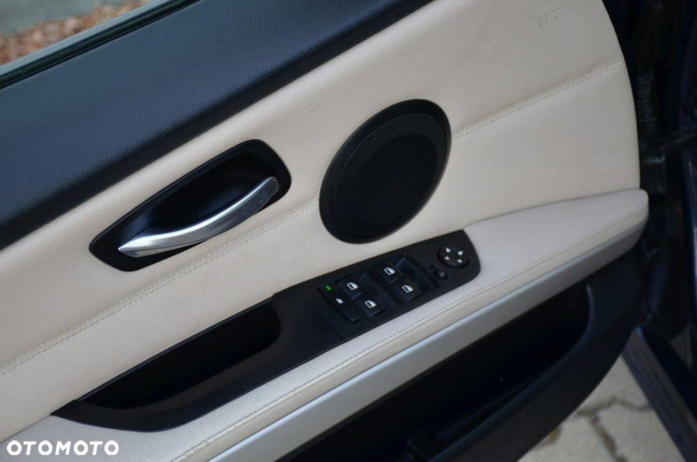 BMW Seria 3 - 23