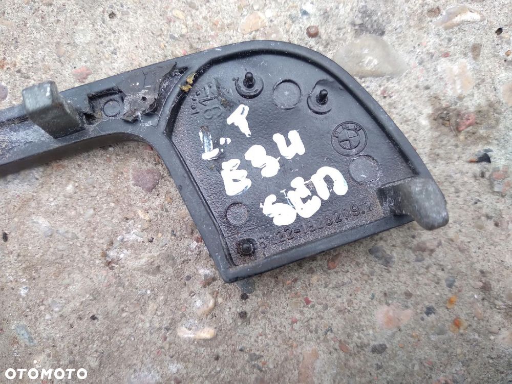 BMW E34 RAMKA KLAMKI LEWY PRZÓD 1928205 - 7