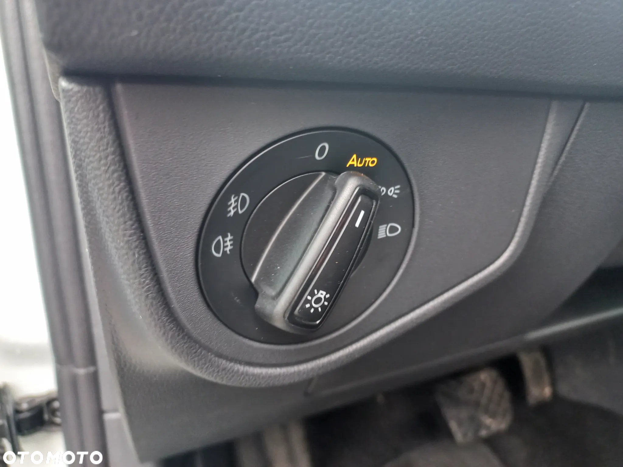 Volkswagen Taigo 1.5 TSI ACT Style DSG - 22