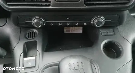 Toyota PROACE CITY wersja LONG + części do naprawy. - 10