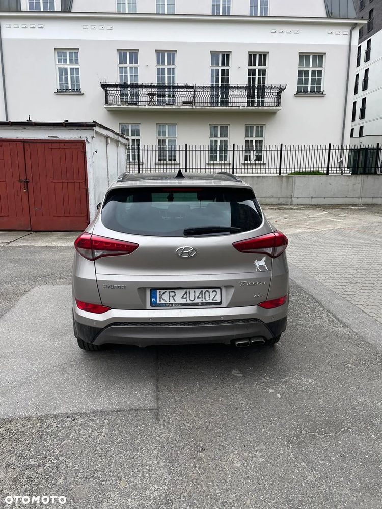 Hyundai Tucson - 3