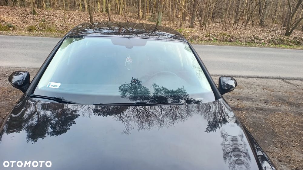 Volkswagen Passat - 8