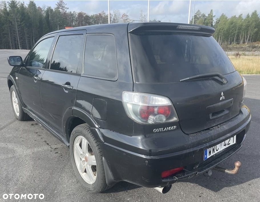 Mitsubishi Outlander 2.0 Turbo 4WD - 2