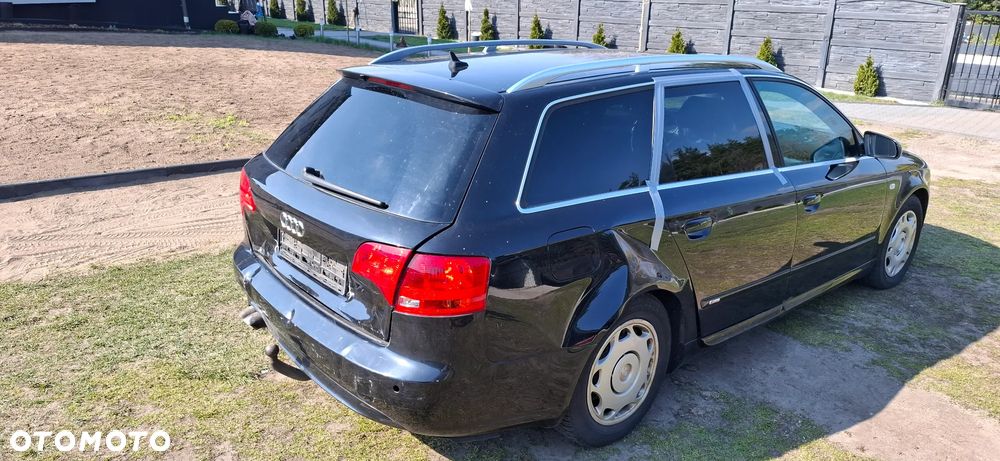 Audi A4 Avant 2.0 TDI - 9