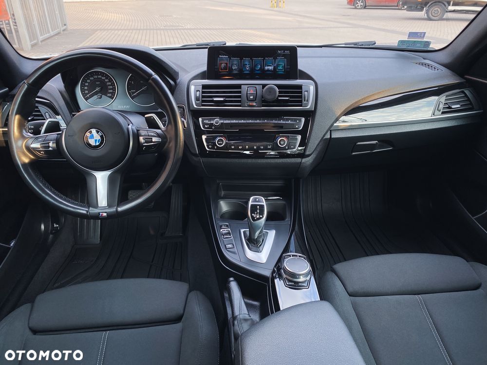 BMW Seria 2 220d Sport Line - 8