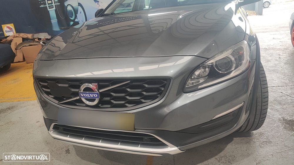Volvo V60 2.0 D4 Summum Geartronic - 2