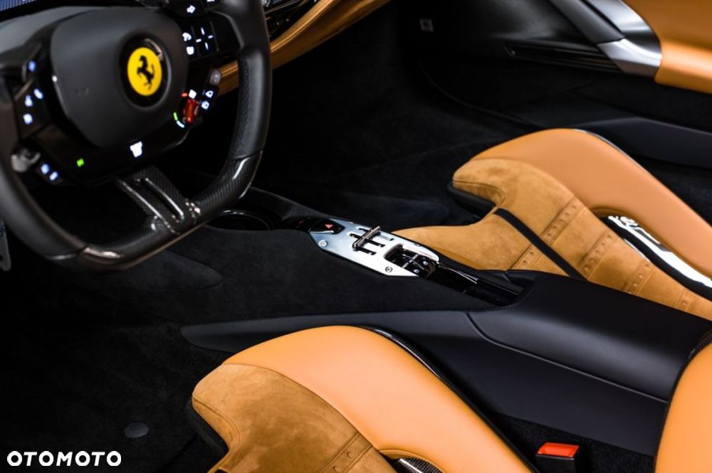 Ferrari SF90 Stradale - 9