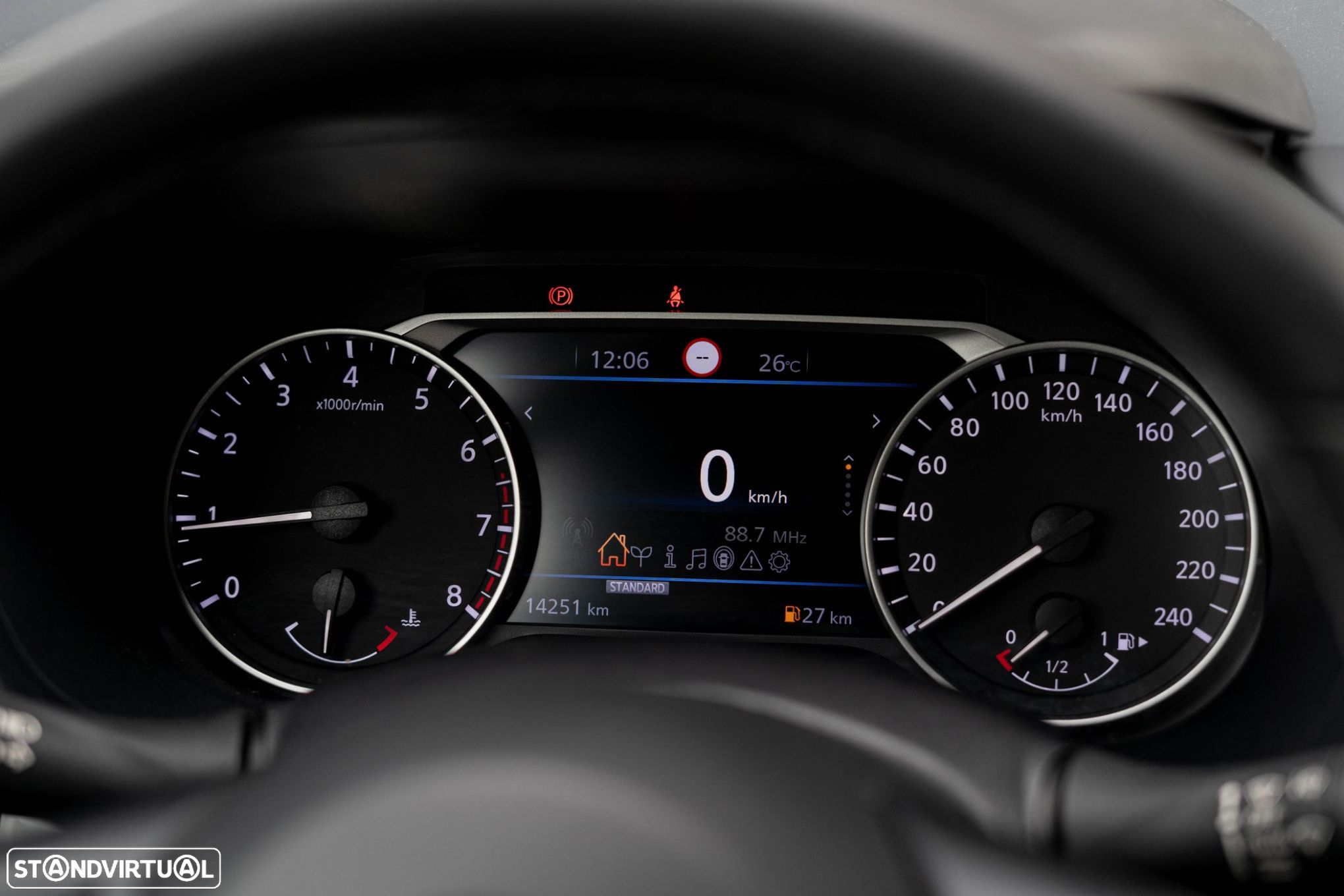 Nissan Juke 1.0 DIG-T Kiiro - 15
