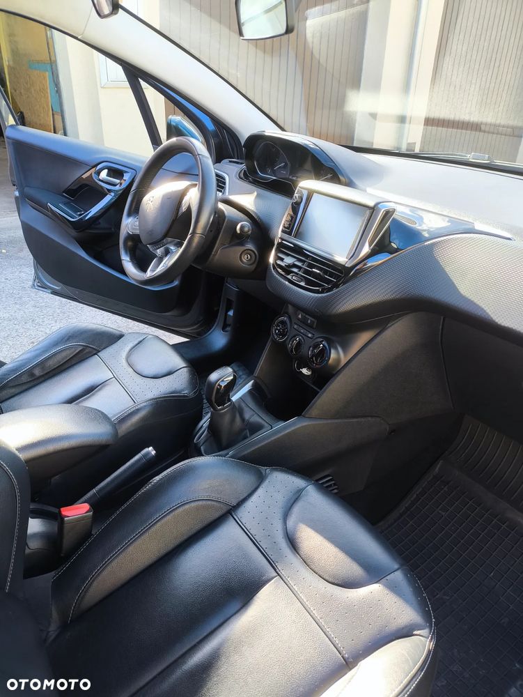 Peugeot 208 1.6 BlueHDi Active S&S - 4