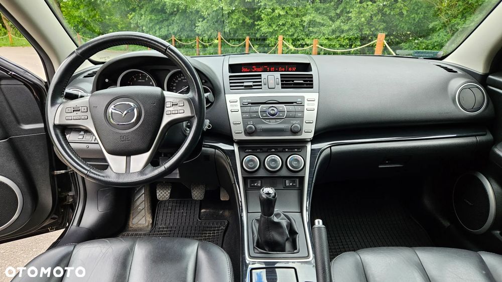 Mazda 6 2.0 Exclusive + - 9