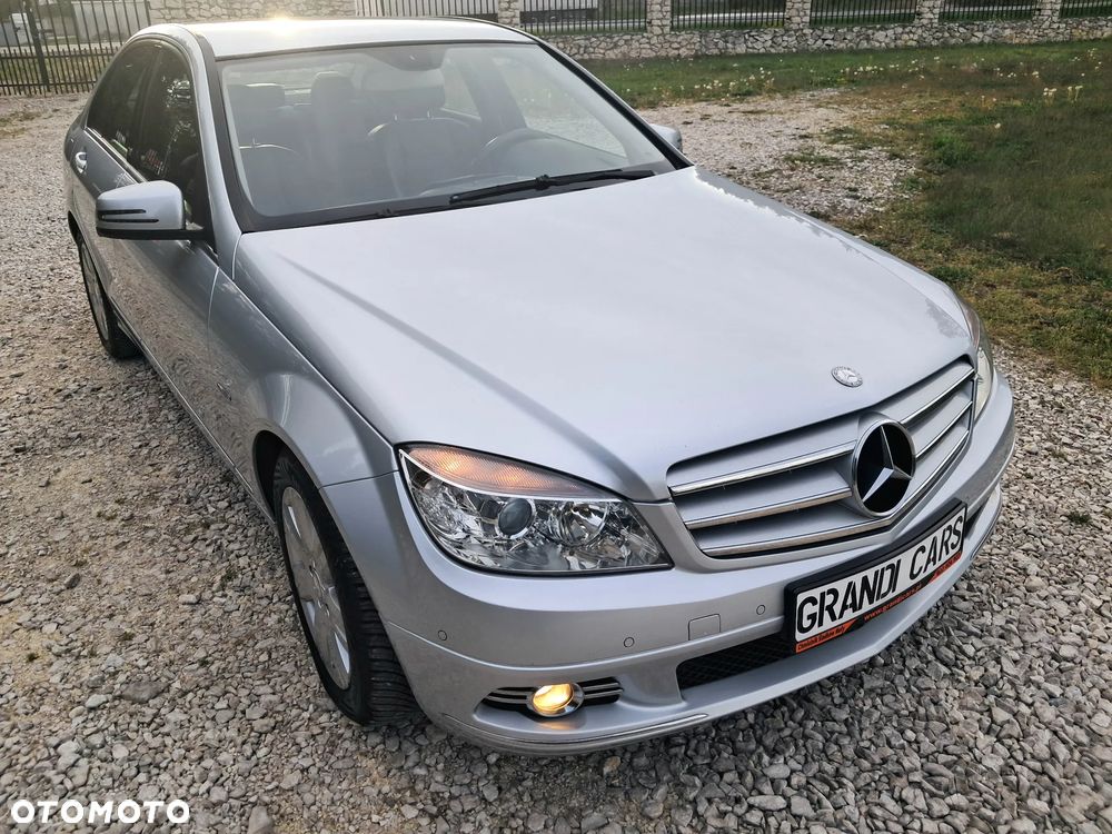 Mercedes-Benz Klasa C 200 CDI DPF Automatik BlueEFFICIENCY Avantgarde - 11