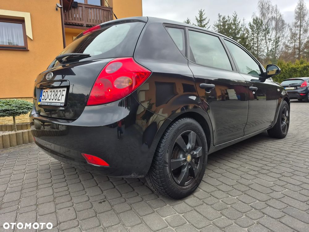 Kia Ceed 1.4 Comfort - 7