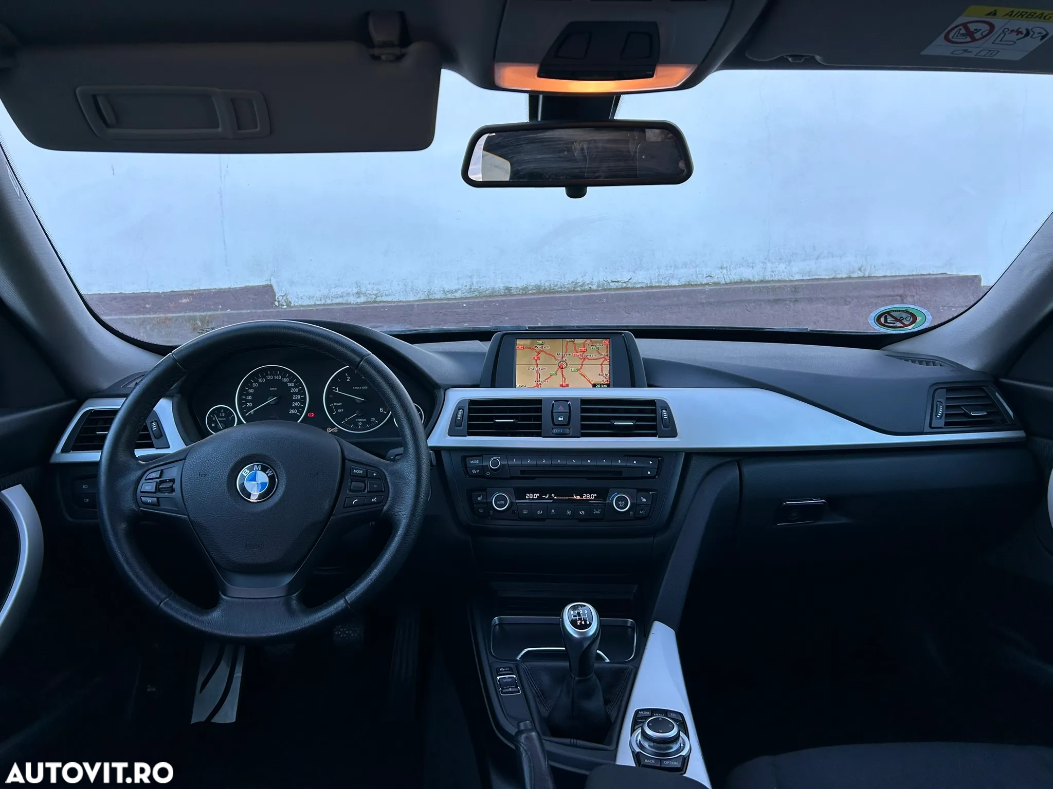 BMW Seria 3 320d GT - 5