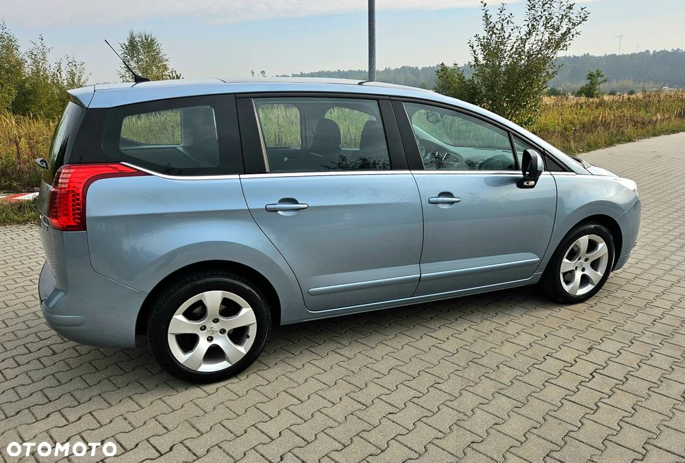 Peugeot 5008 2.0 HDi Premium - 4