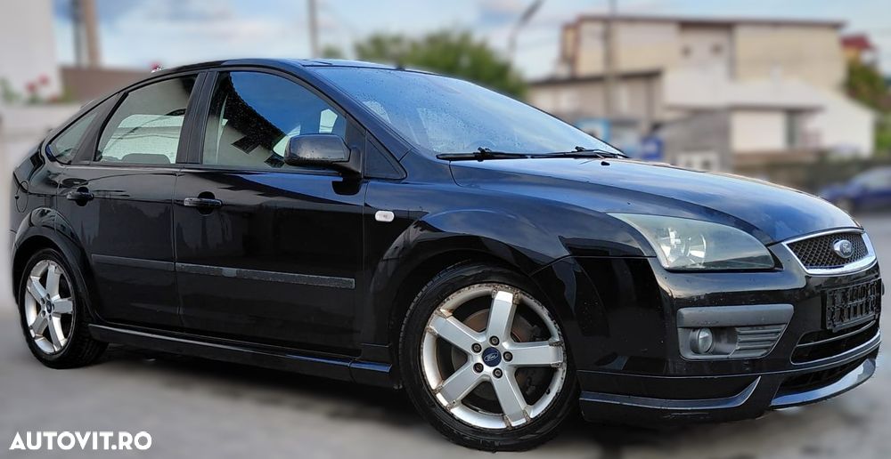 Ford Focus 2.0 Futura - 6