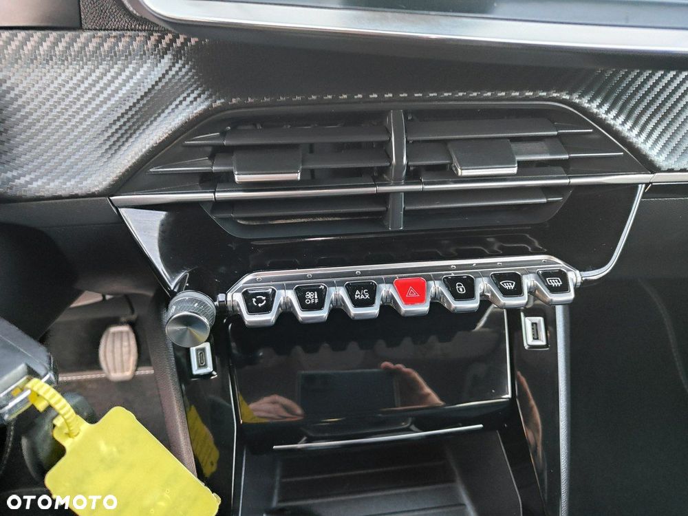 Peugeot 2008 PureTech 130 GPF Stop&Start Crossway - 12