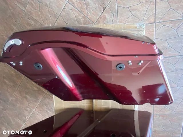 KUFER PRAWY HARLEY TOURING STREET GLIDE ROAD 14- - 18