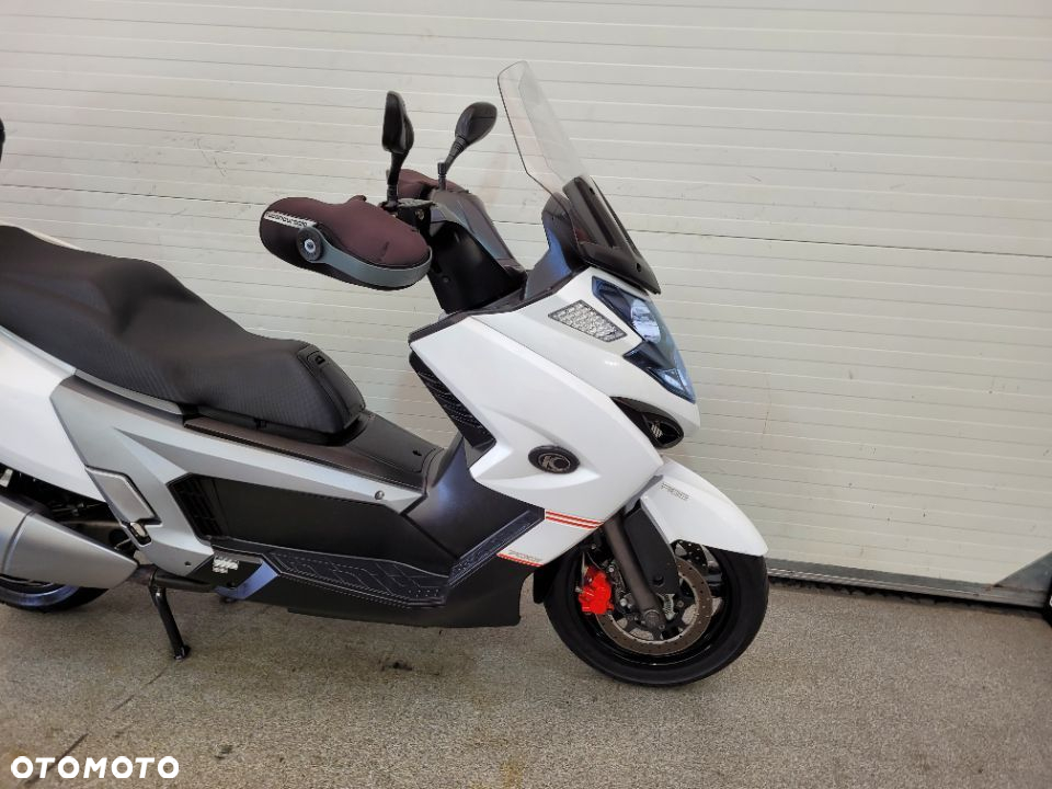 Kymco MyRoad - 12