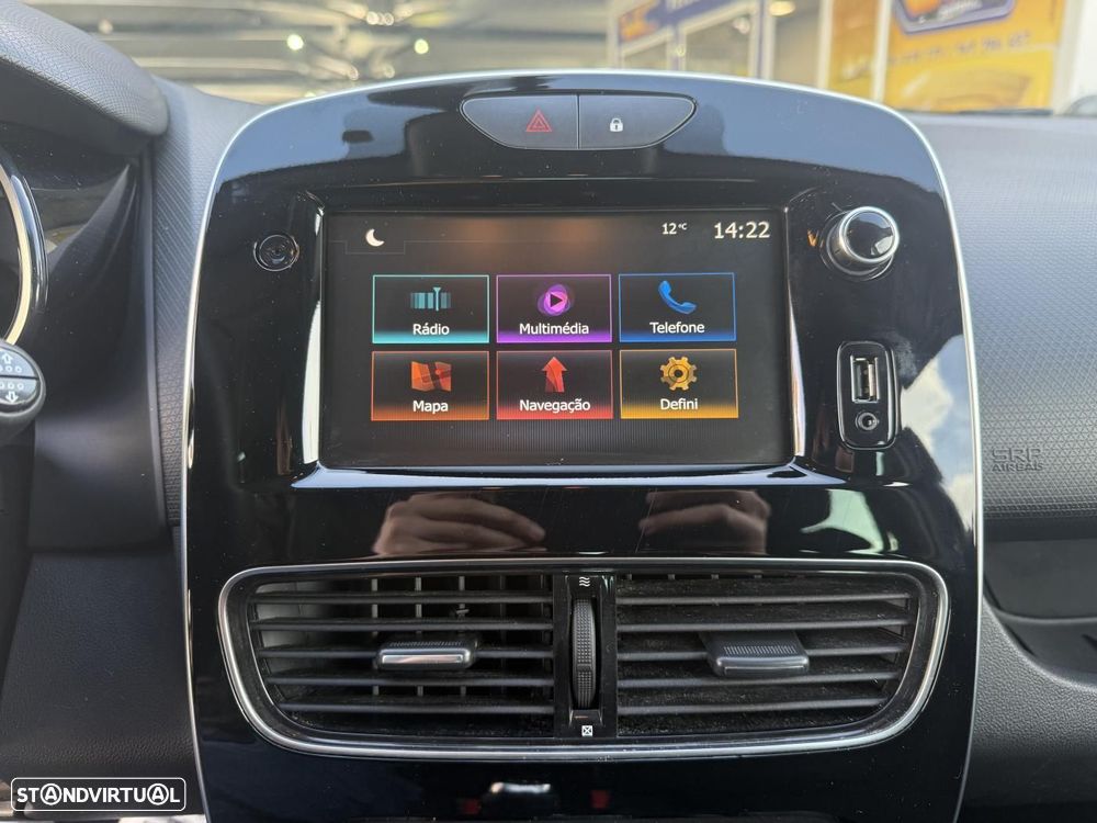 Renault Clio 0.9 TCe Limited Bi-Fuel - 25