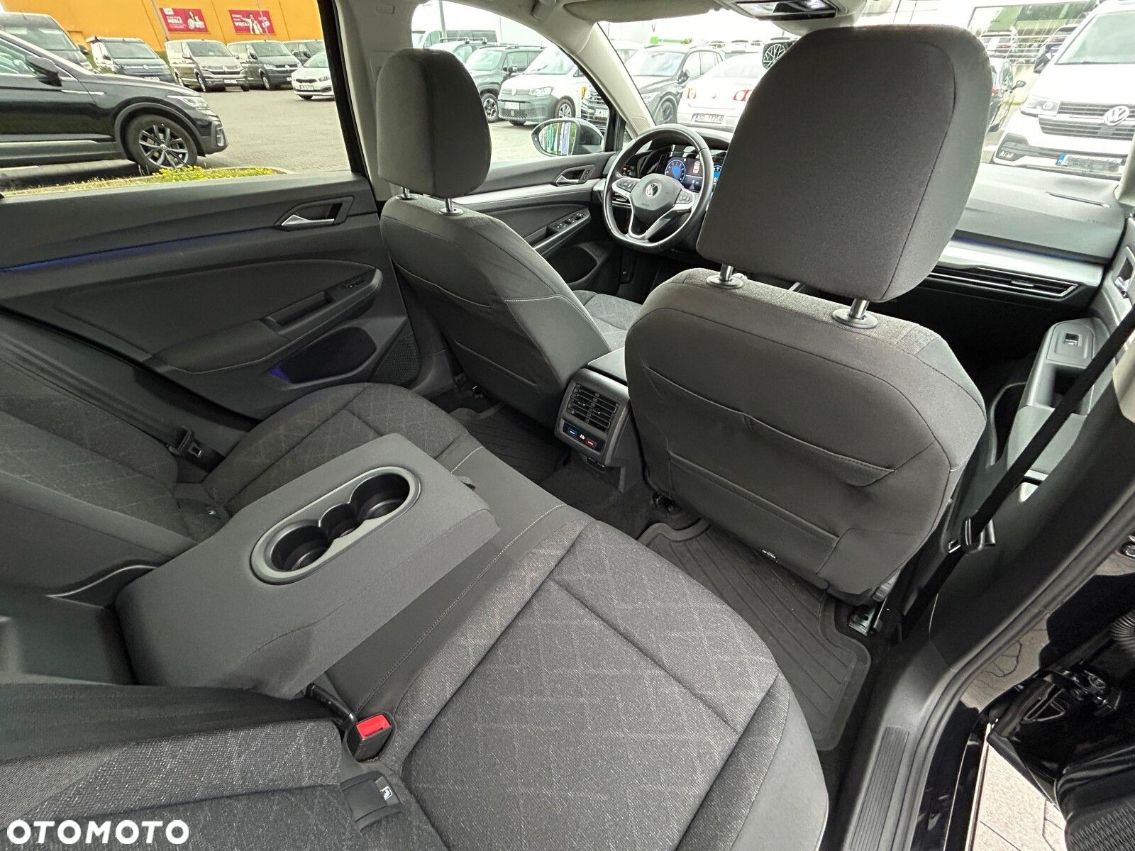 Volkswagen Golf VIII 1.5 TSI EVO Life - 9