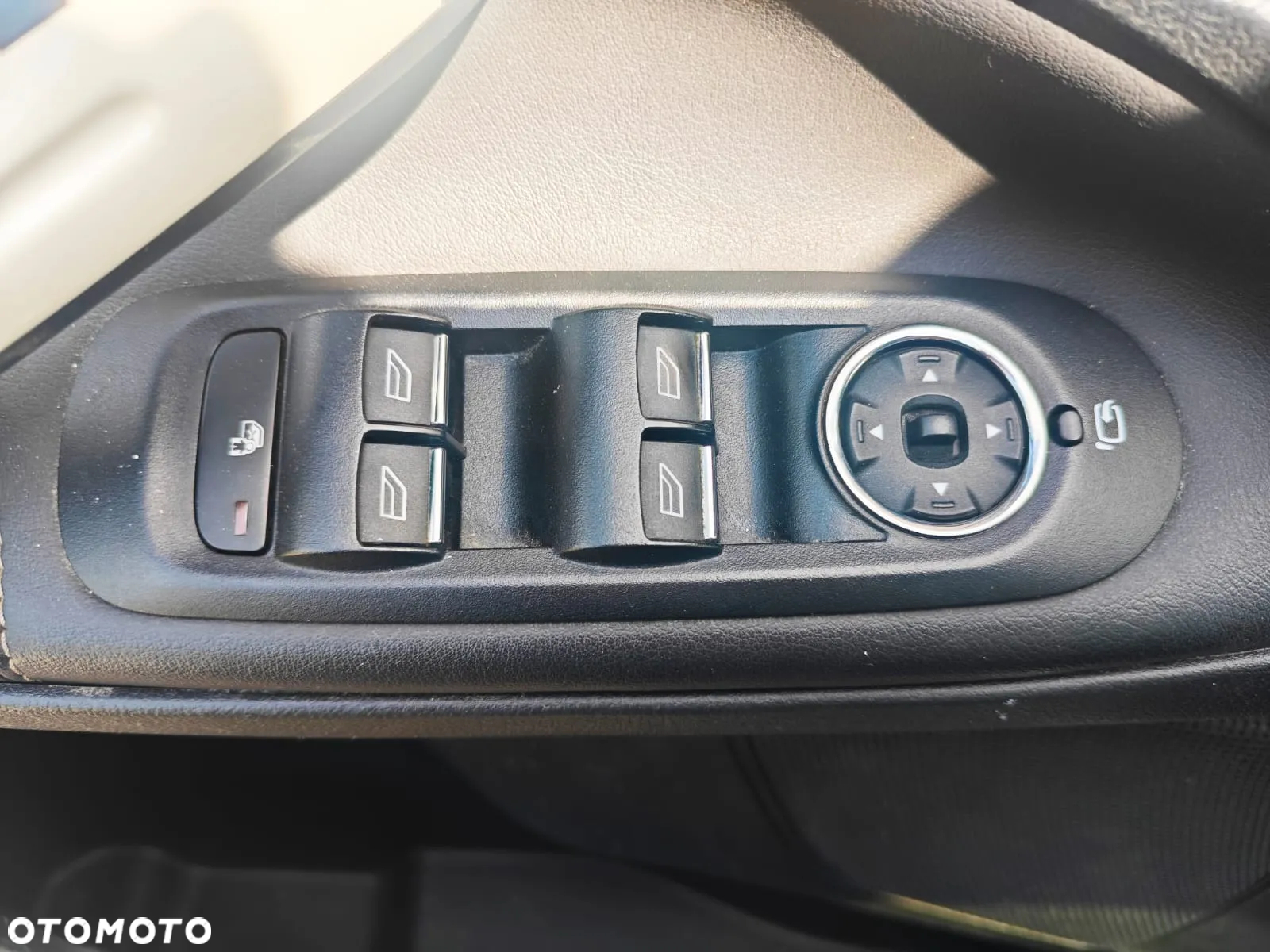 Ford Mondeo 2.0 TDCI Business Edition - 32