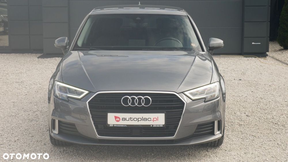 Audi A3 Sportback - 3