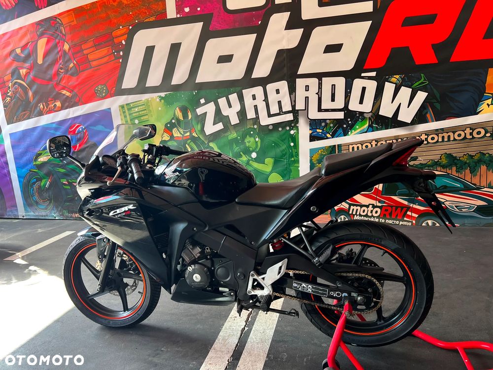 Honda CBR - 14