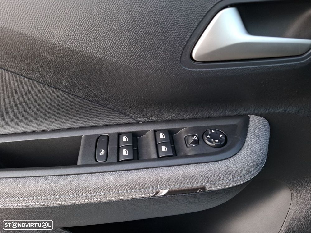 Opel Frontera 1.2 Hybrid GS eDCT — fotografia 20