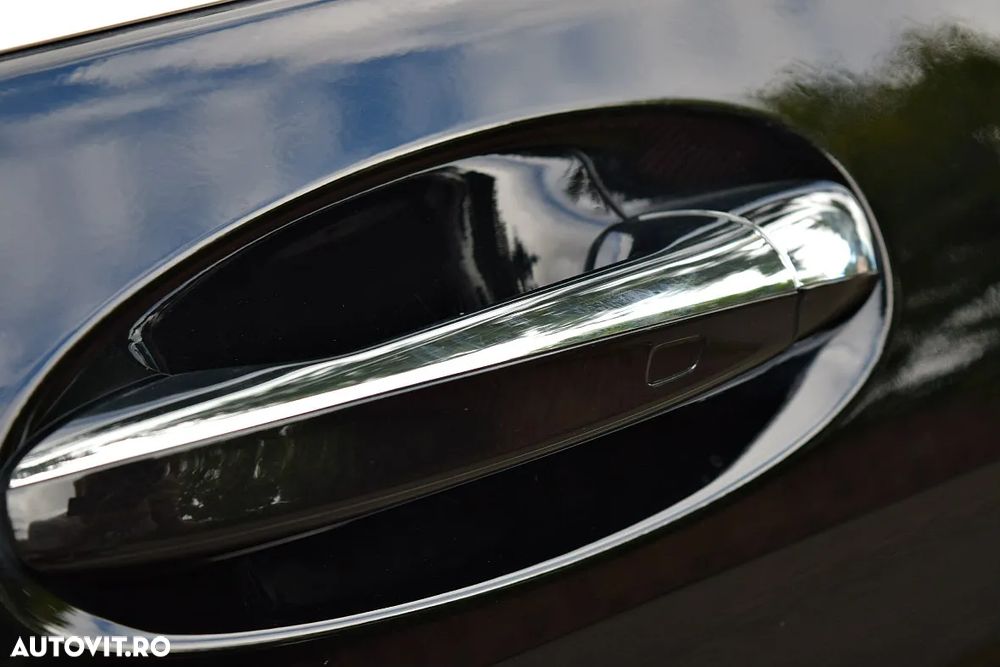 Mercedes-Benz GLC 300 e 4MATIC - 22