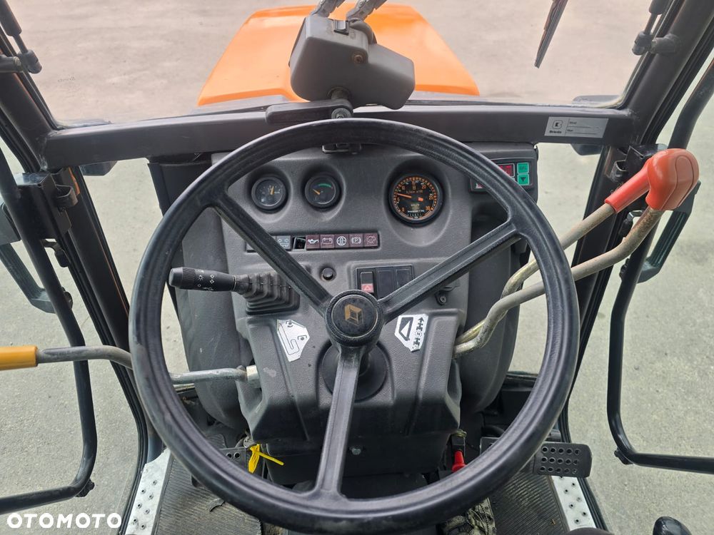 Renault Dionis 130 - 9