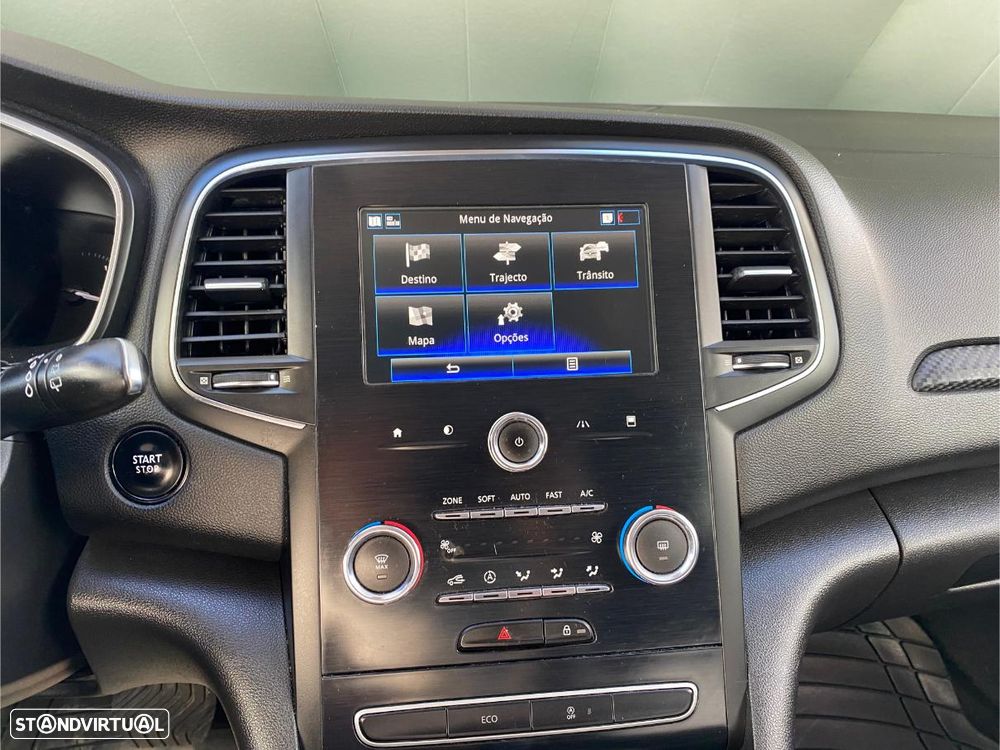 Renault Mégane Sport Tourer - 33