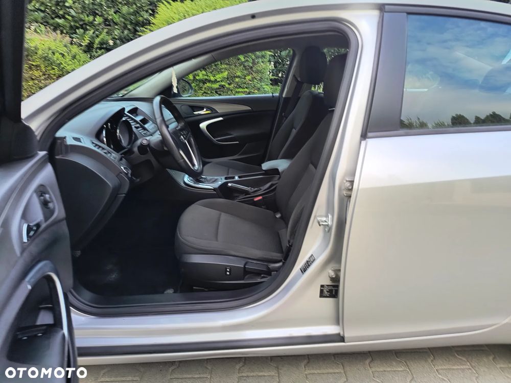 Opel Insignia - 20