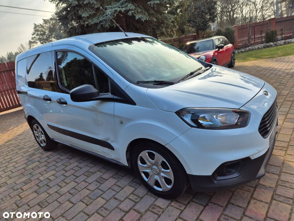 Ford Transit Courier S&S Basis - 10