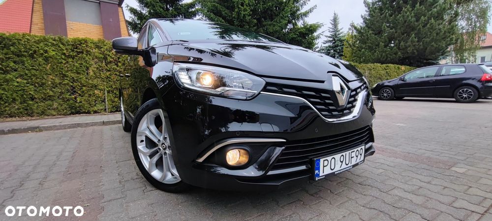 Renault Scenic - 1