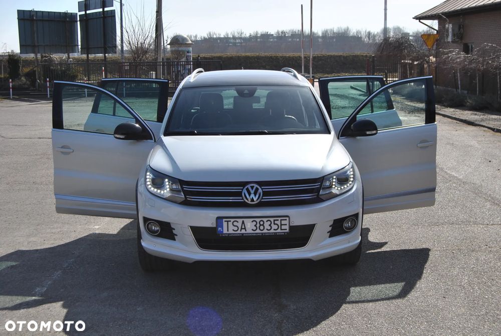 Volkswagen Tiguan 2.0 TDI 4Mot Sport&Style DSG - 9