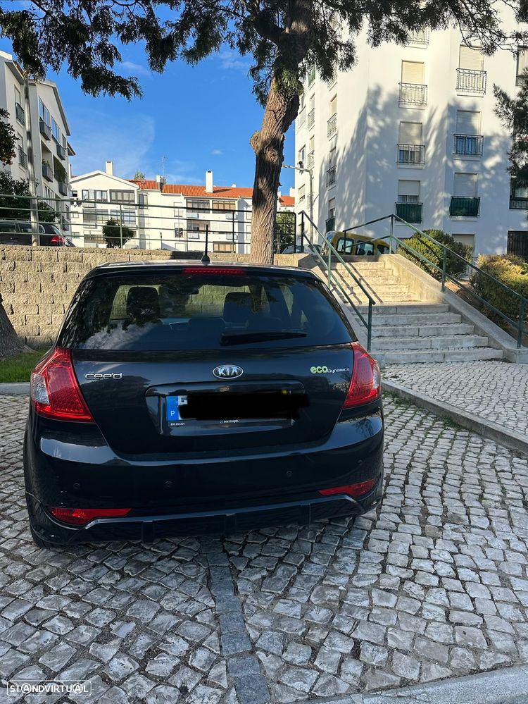 Kia Ceed 1.6 CRDi - 4