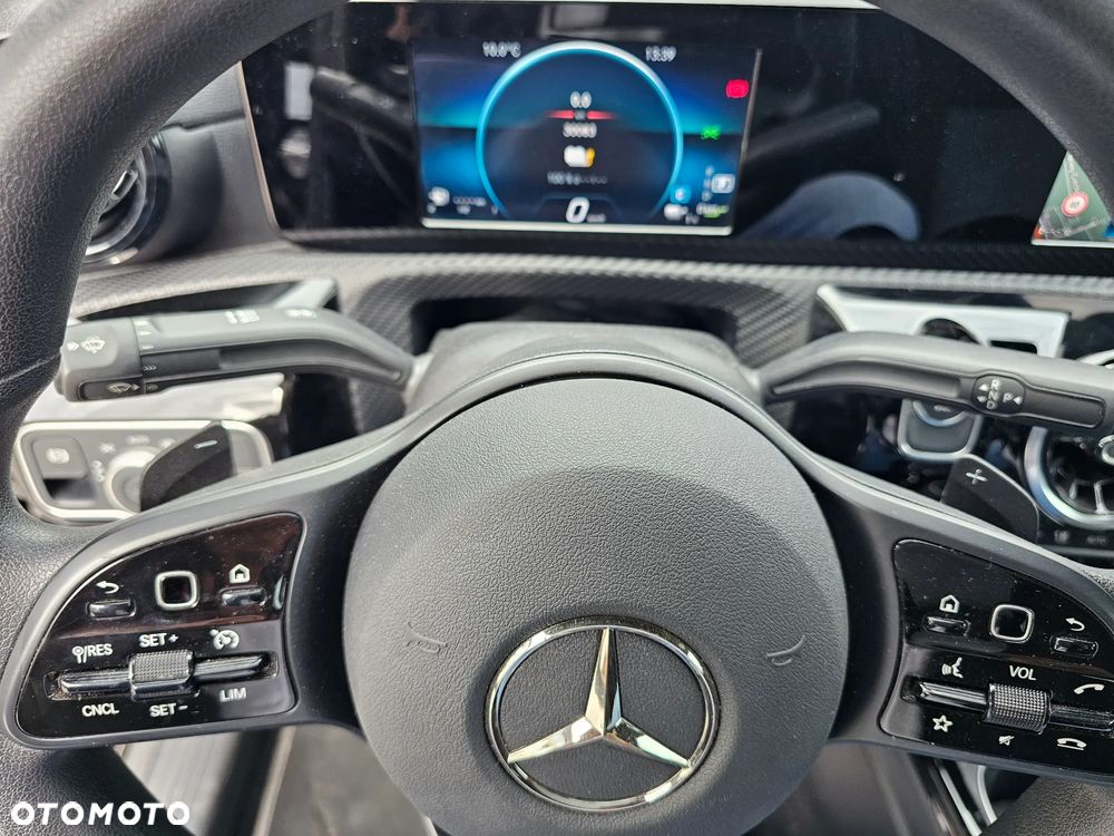 Mercedes-Benz Klasa A 250 e PHEV Progressive 8G-DCT - 25