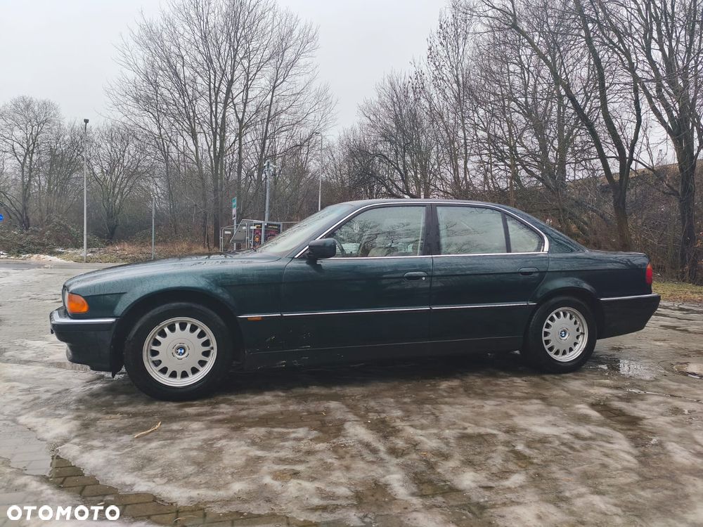 BMW Seria 7 - 3